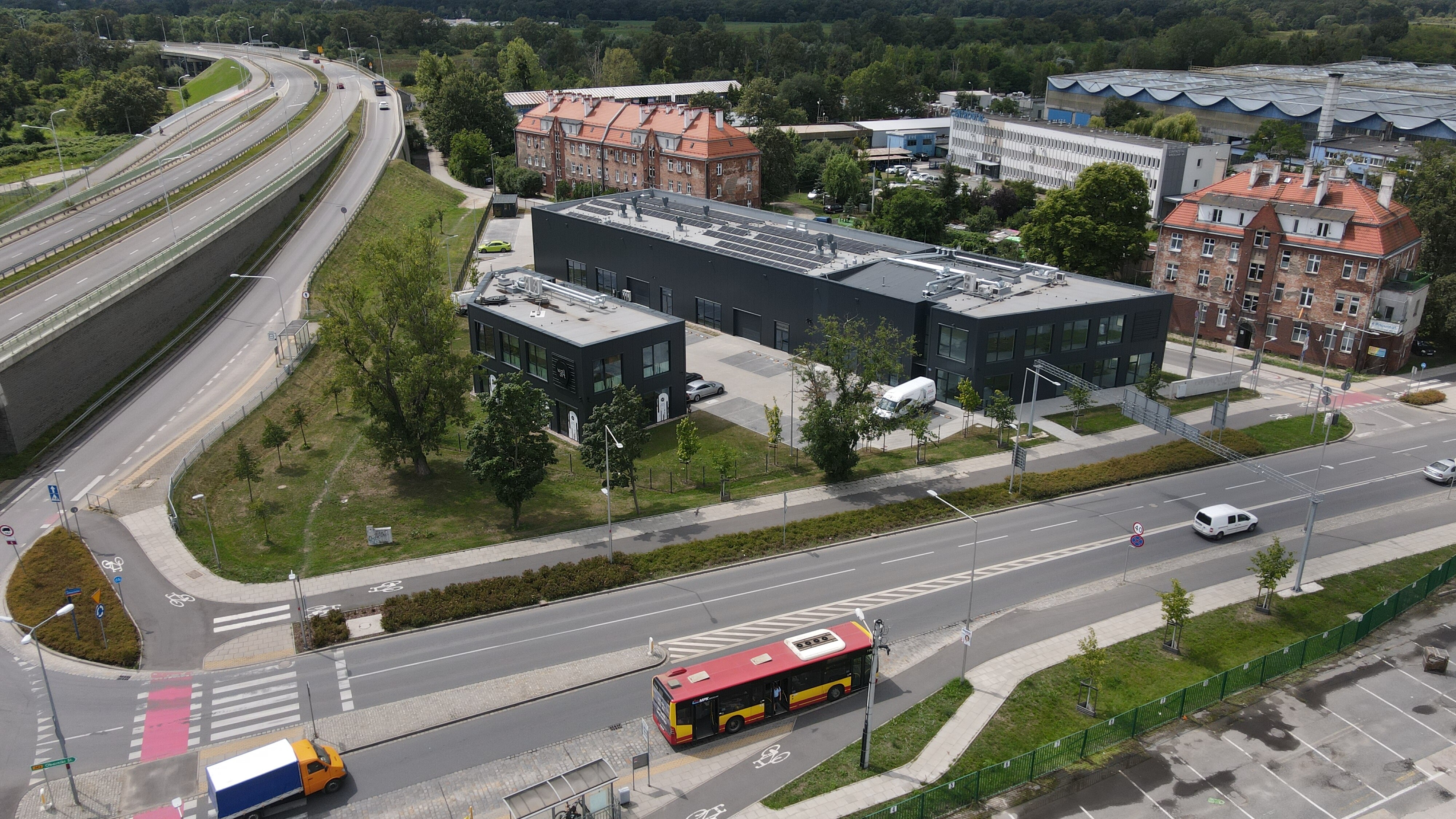 Obornicka Invest — widok z drona, ul. Ćwiczebna 2-4 Wrocław